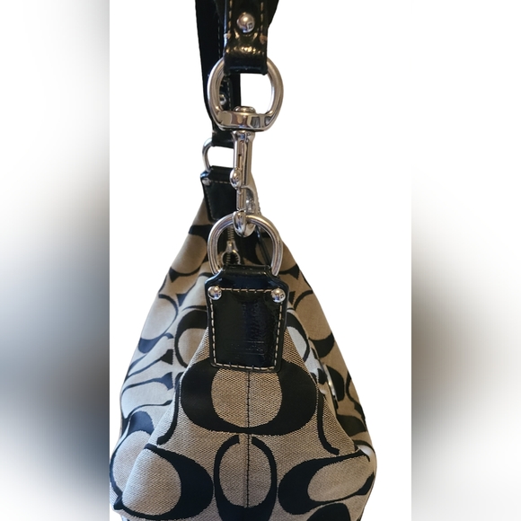 Coach hobo bag - Picture 5 of 9